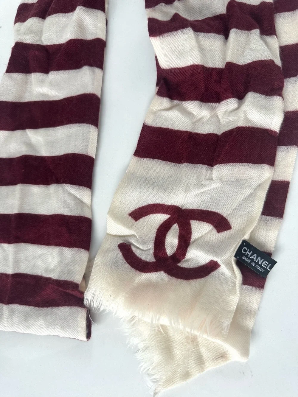 CHANEL Cashmere Burgundy and Cream Striped Logo Scarf 2009-2010 cruise collectio